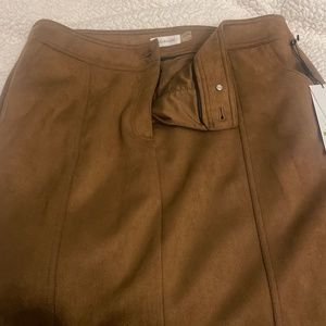 Camel pencil skirt